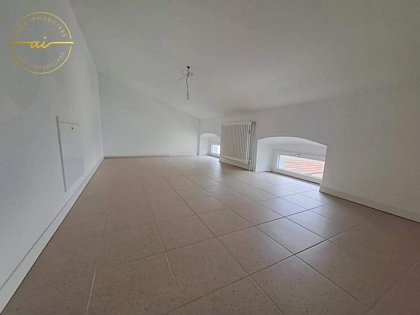 PENTHOUSE WITH 3.5 ROOMS - Photo 9 of 9