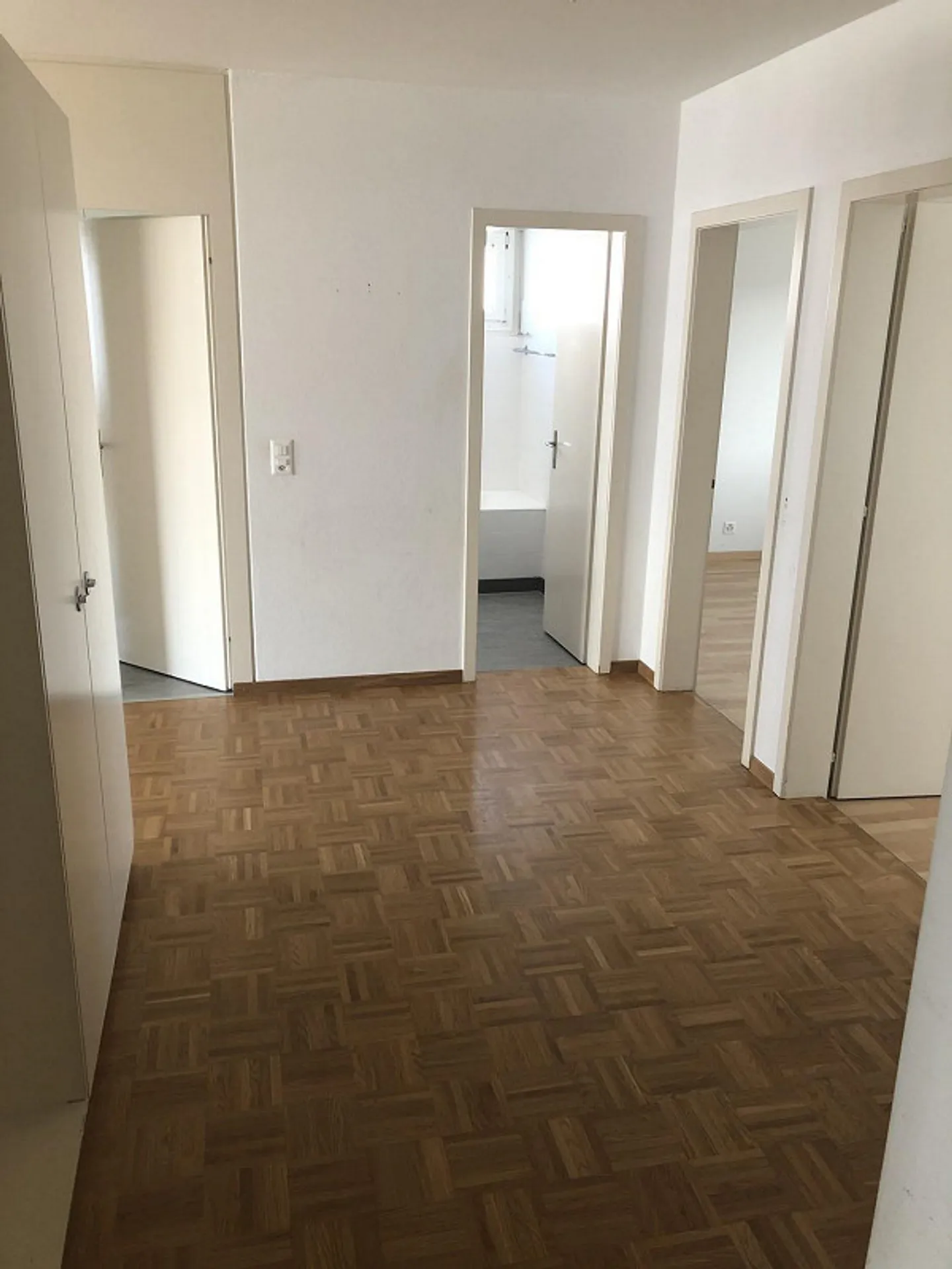 4.5 Zimmerwohnung zu vermieten - Foto 2 von 11