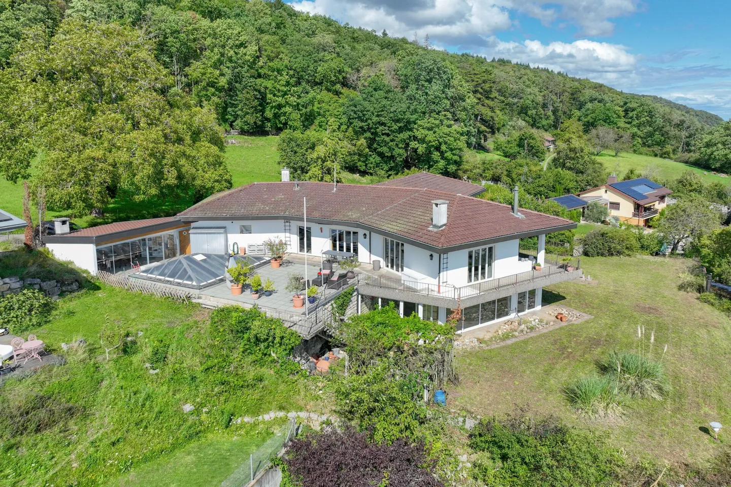Luce, Panorama e Potenziale - una Casa, Tre Appartamenti, Tanto Spazio - Foto 2 di 14