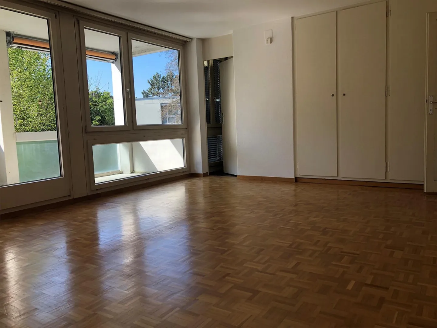 Appartamento luminoso con grande balcone a Burgernziel - Foto 2 di 8