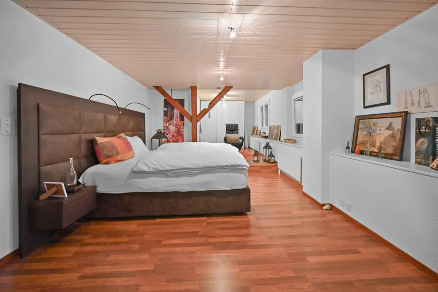 BLONAY - VILLA INDIVIDUELLE AU CALME DE 7.5 PIECES A LOUER DANS UN - Photo 5 sur 5