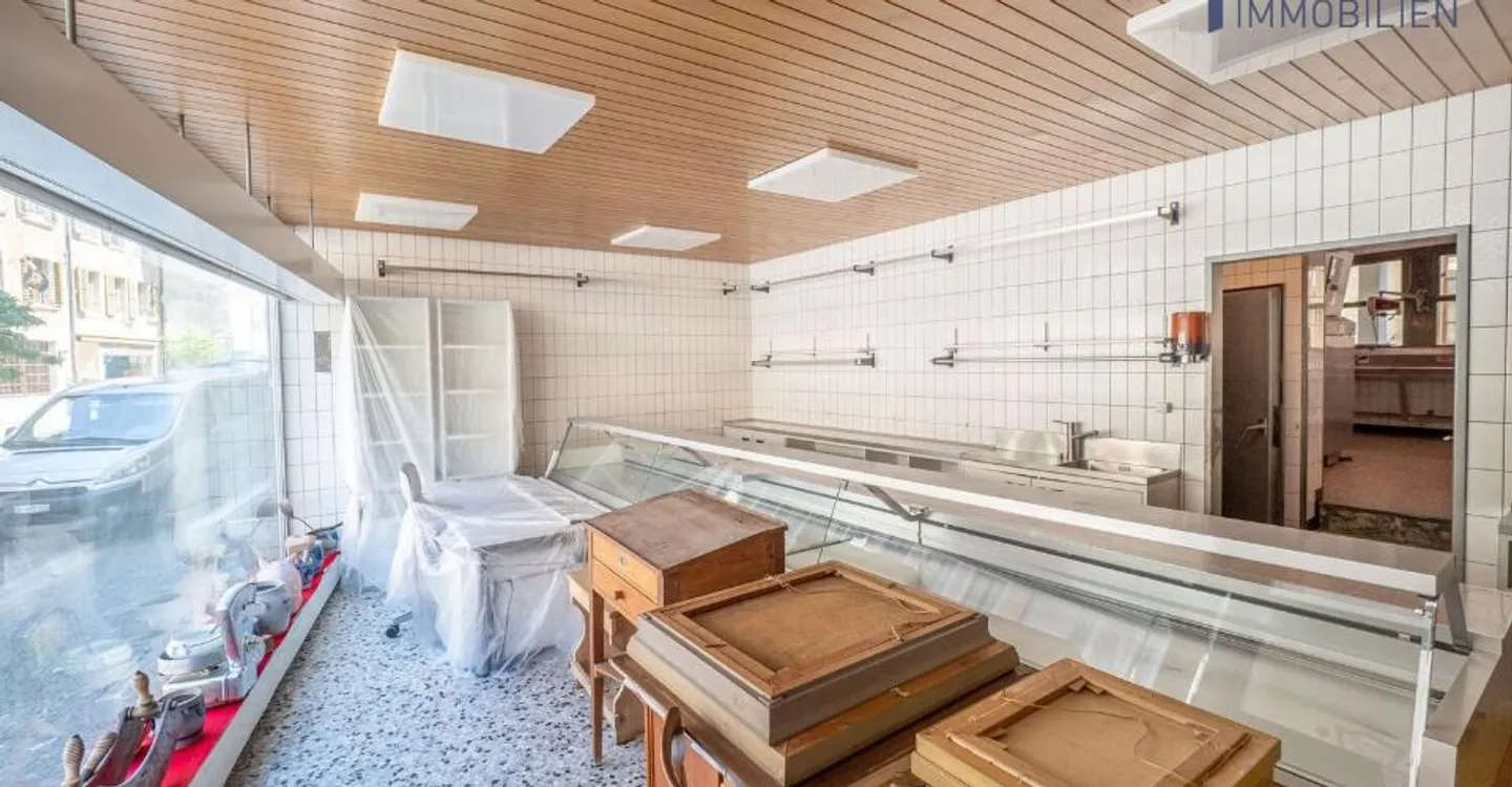 Fehr Immobiliare - Proprietà residenziale e commerciale situata in posizione centrale - Foto 4 di 13