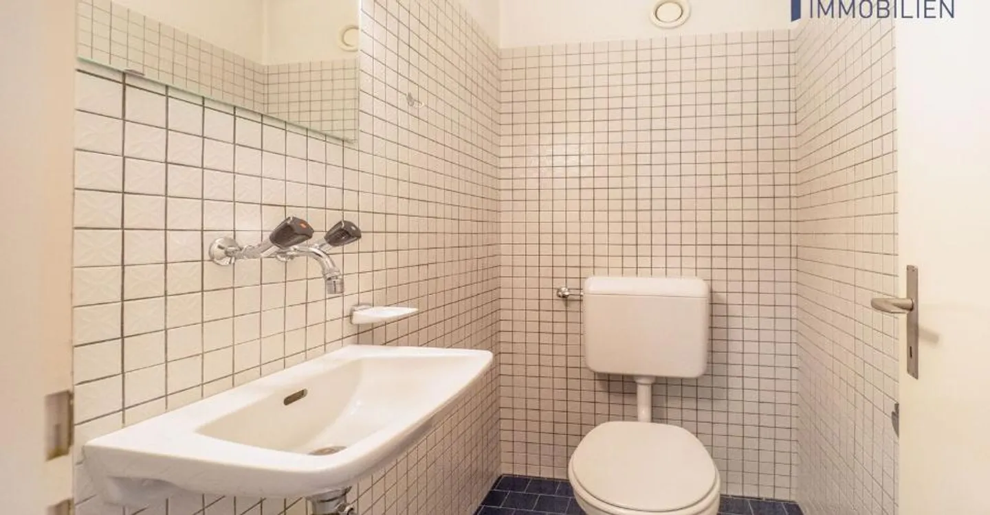 Fehr Immobiliare - Proprietà residenziale e commerciale situata in posizione centrale - Foto 11 di 13