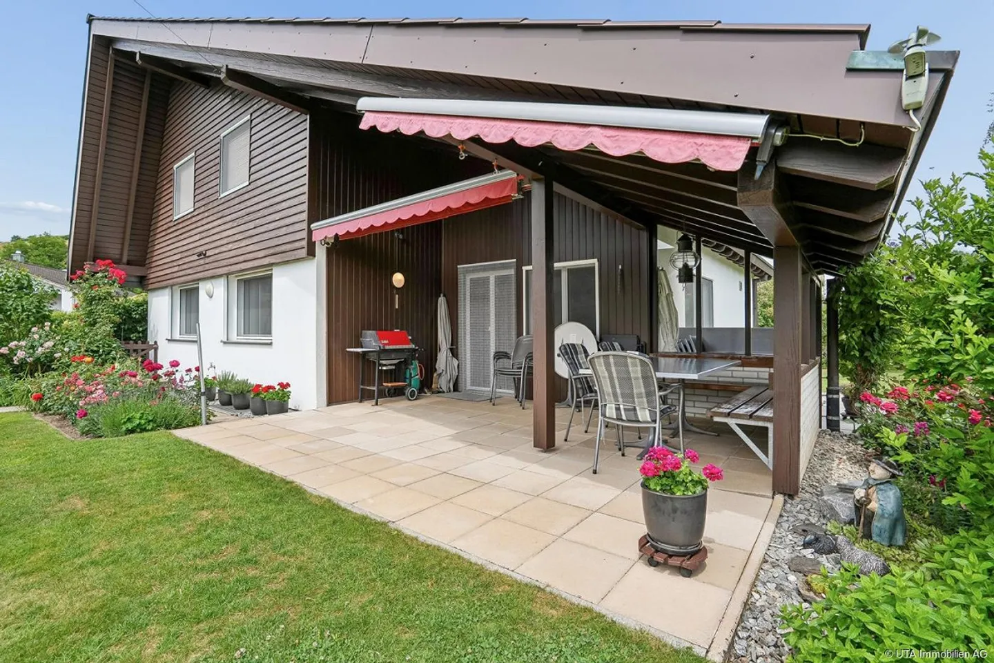 Charmantes Einfamilienhaus mit Garten - Foto 16 von 19