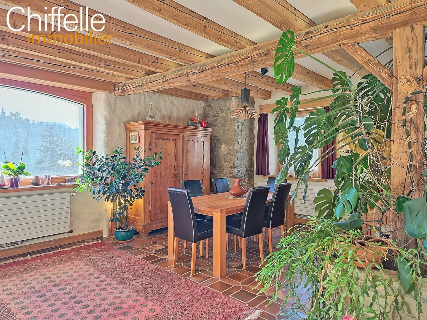 Bella proprietà con 3 unità e grande giardino - Foto 6 di 12