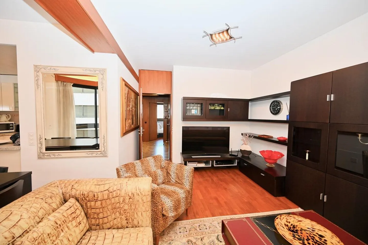 Raffiniertes Apartment Nahe dem Zentrum von Lugano und dem See - Foto 3 von 17