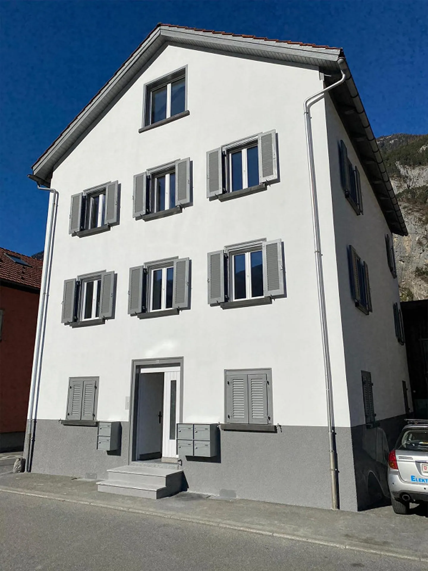 Charming 3.5-room apartment in Felsberg - Photo 6 of 6