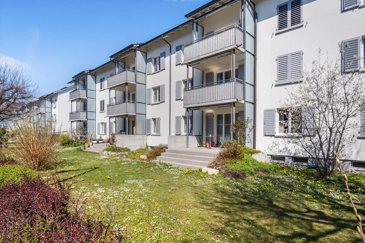 Central Veltheim within 10 minutes walking to the train station "RENT WITHOUT DEPOSIT" - Photo 1 of 10