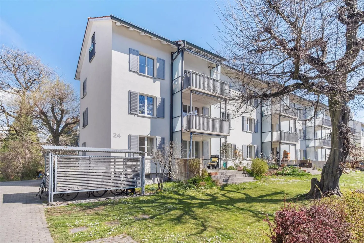 Central Veltheim within 10 minutes walking to the train station "RENT WITHOUT DEPOSIT" - Photo 2 of 10