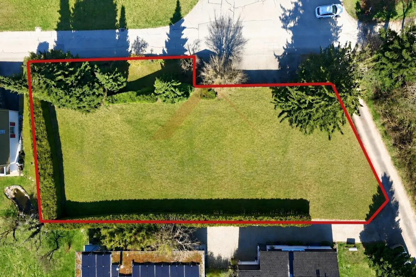 Spacious Building Land in Gerolfingen - 1,443 m² for Your Individual Residential Project - Photo 1 of 2