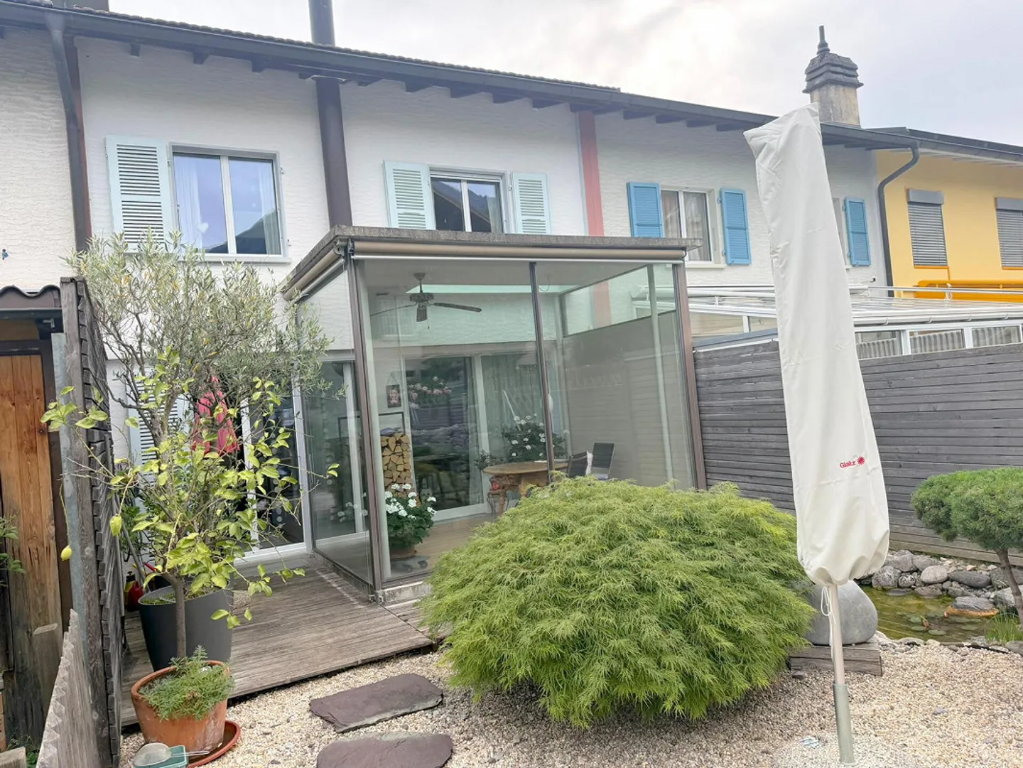 Charming 4.5-room terraced house in Spiez with beautiful views - Photo 4 of 20