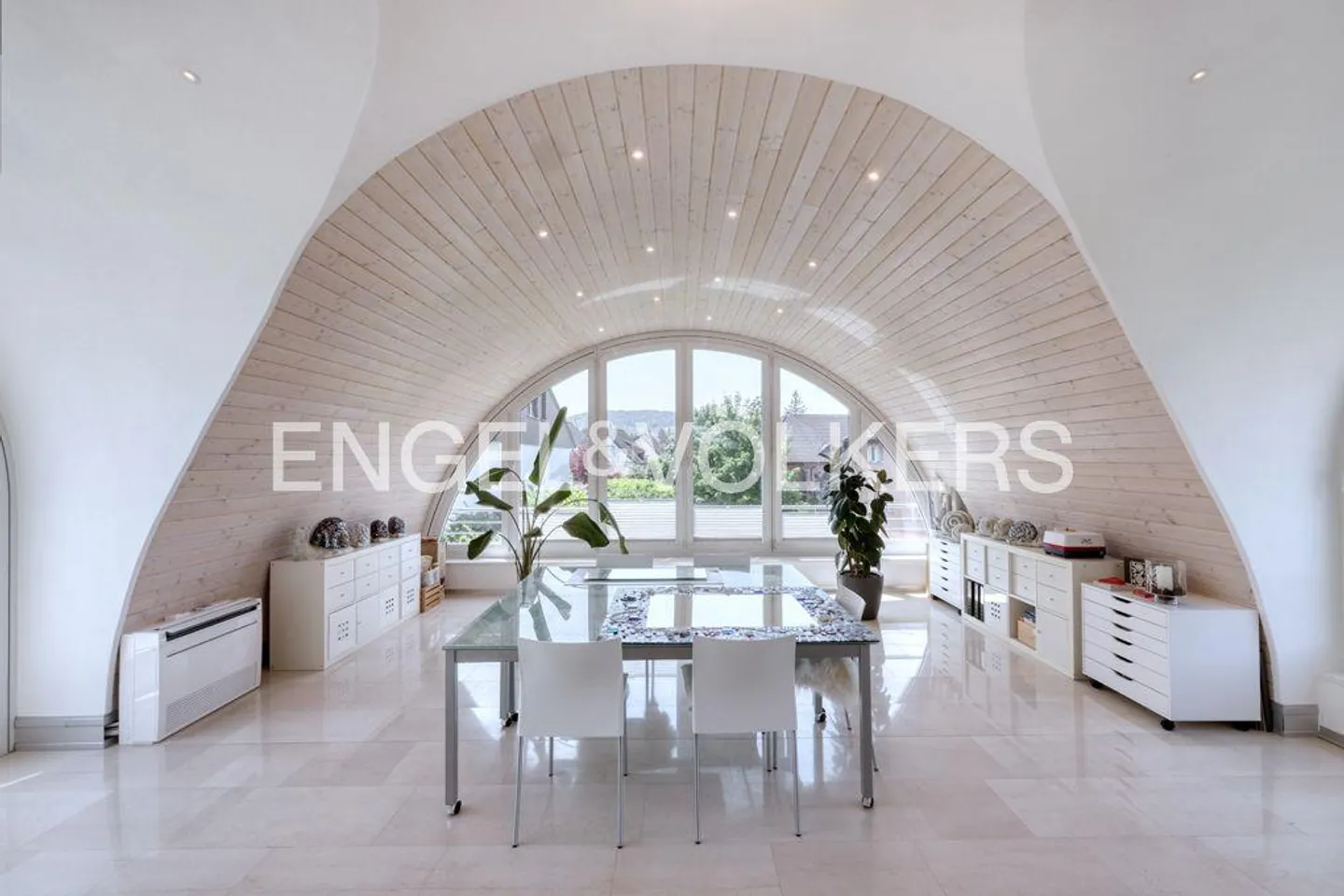 Eleganz trifft Kreativität - Exklusives Wohnen mit Atelier/Büro - Foto 5 von 12