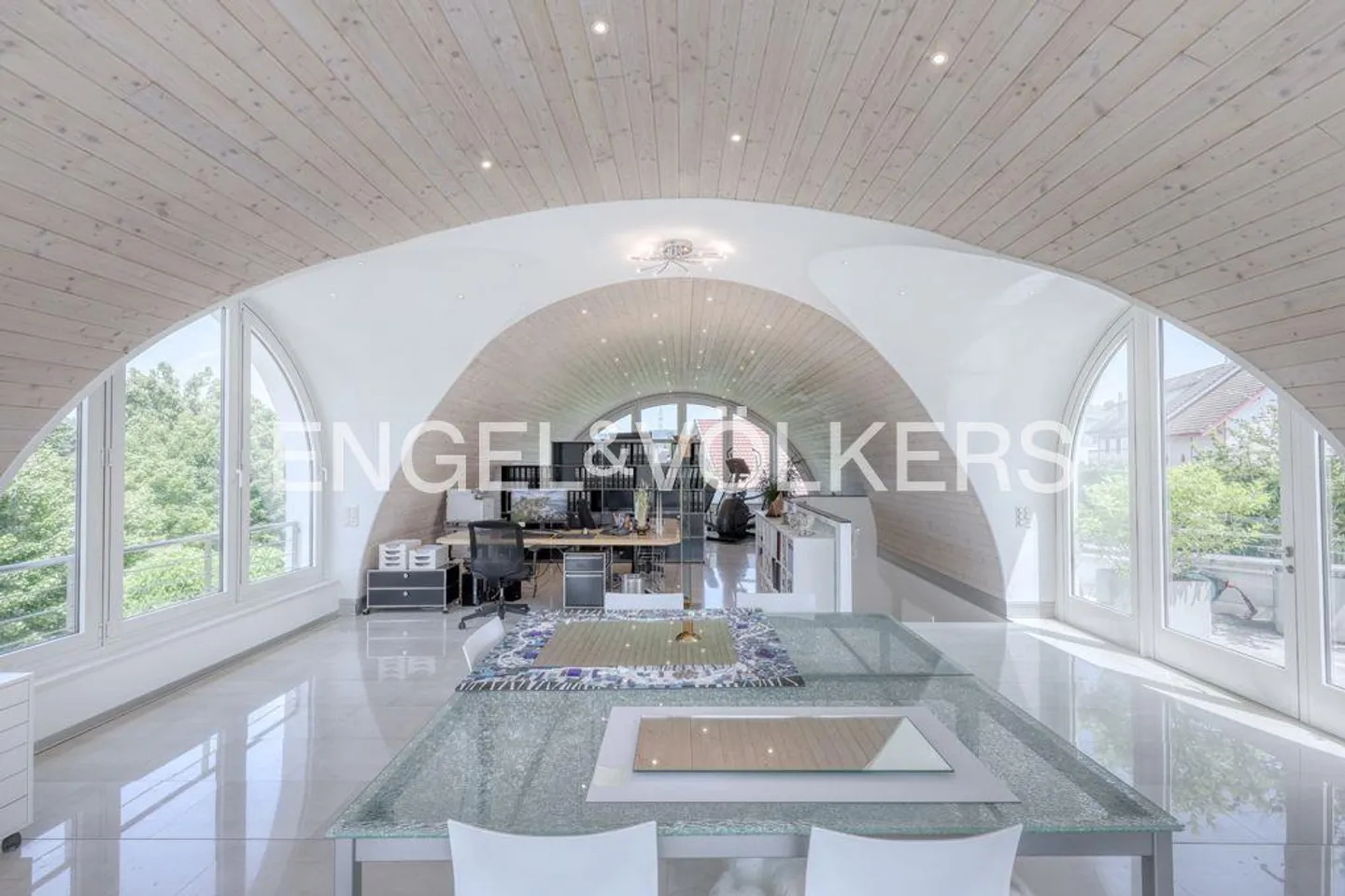 Eleganz trifft Kreativität - Exklusives Wohnen mit Atelier/Büro - Foto 6 von 12