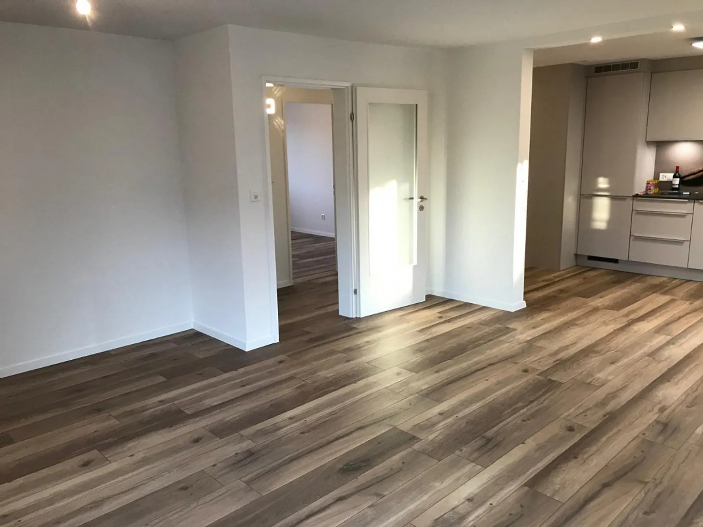 4.5 Room Apartment for Rent in Haag - Photo 9 of 17