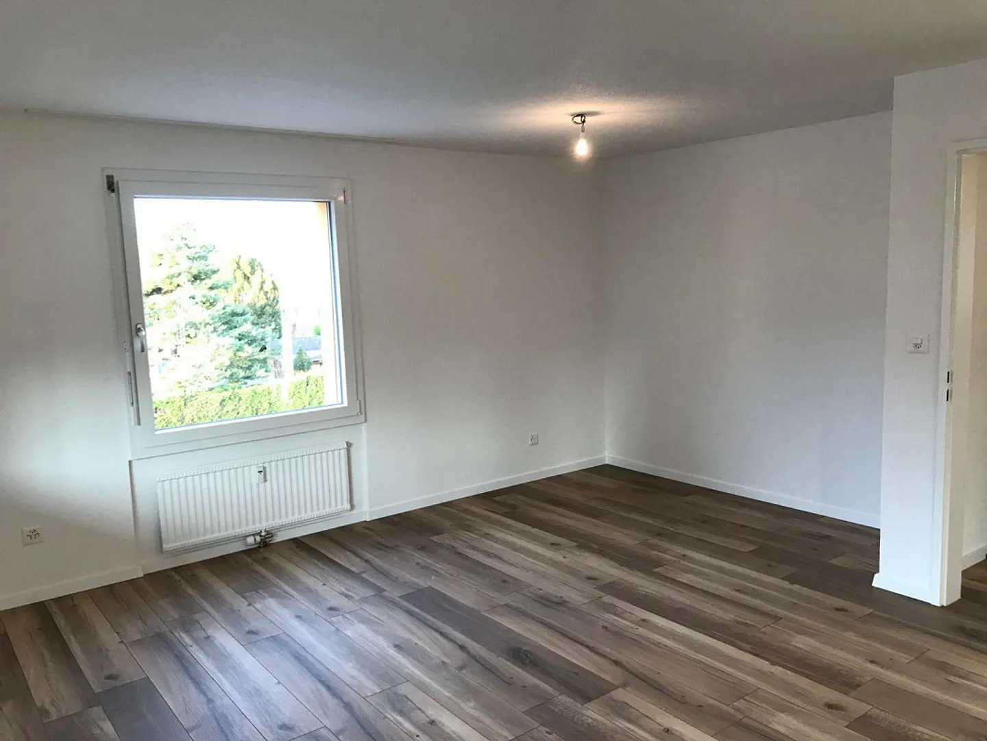 4.5 Room Apartment for Rent in Haag - Photo 12 of 17