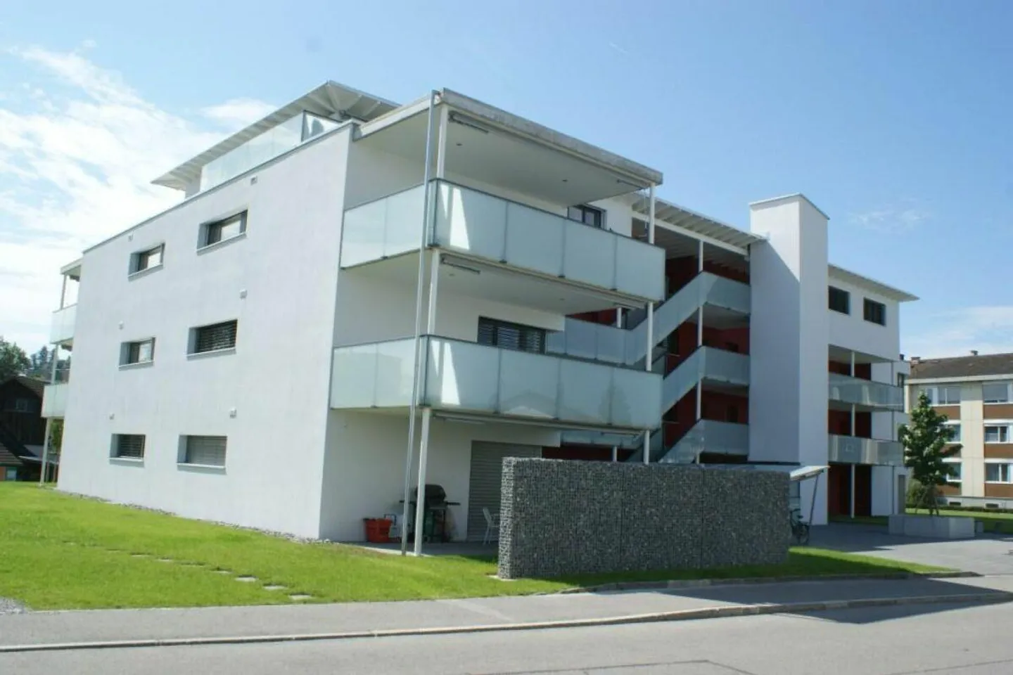 Modernes 4.5-Zimmer-Apartment in Aarberg - Foto 1 von 10