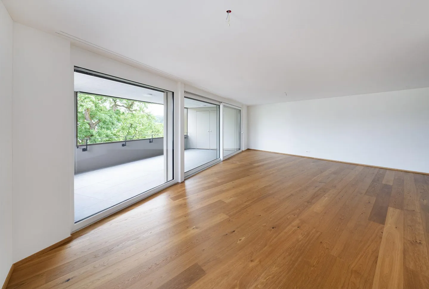 appartamento moderno attrezzato di 4,5 stanze - Foto 6 di 14