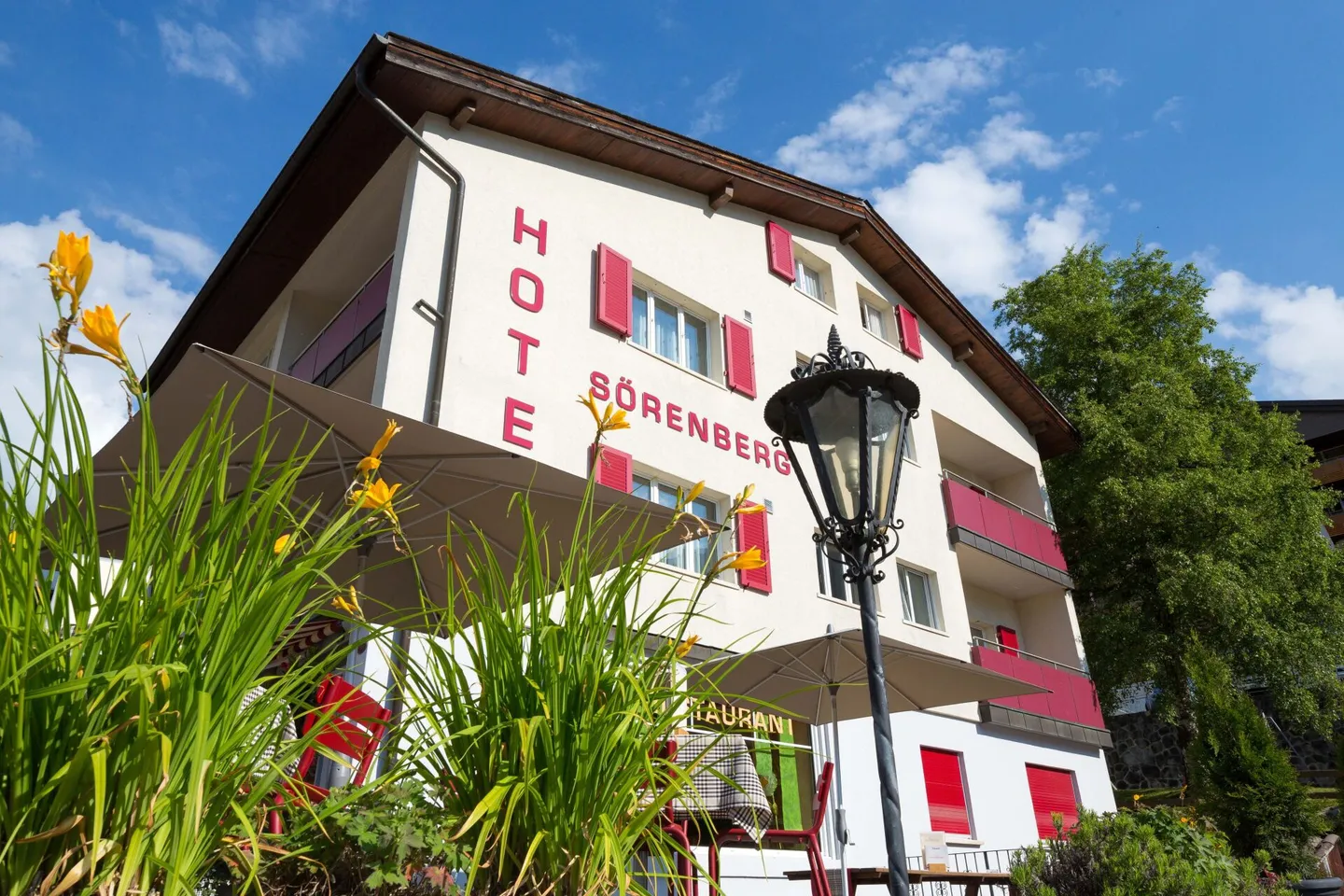 Hotel Sörenberg a conduzione familiare con ristorante - Foto 1 di 11