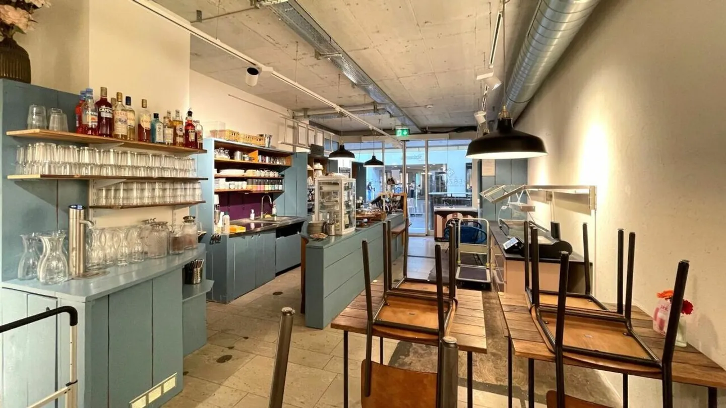 Bâtiment résidentiel et commercial polyvalent avec cœur - Photo 11 sur 14
