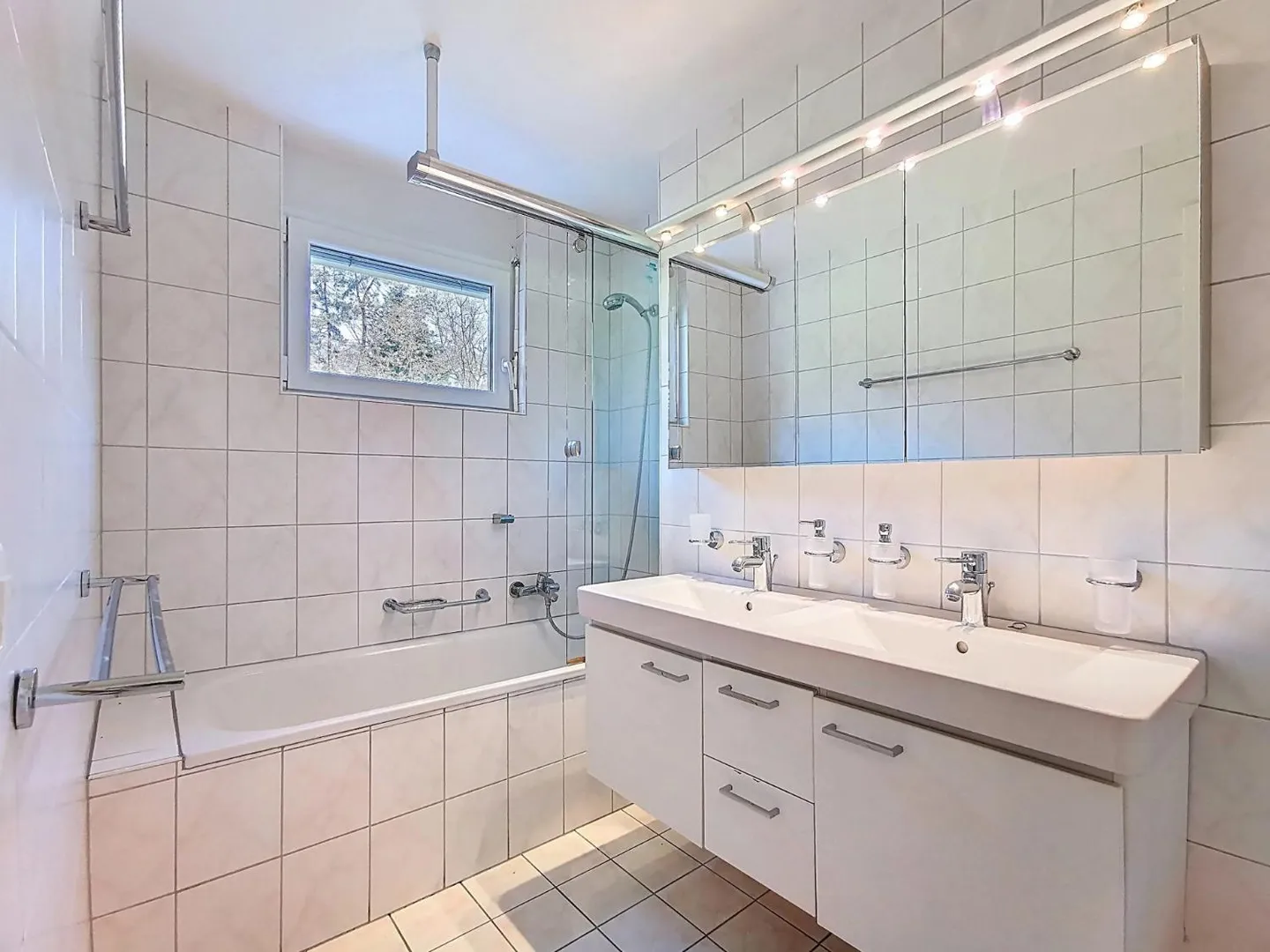 4,5-Zimmer-Wohnung - Foto 4 von 5