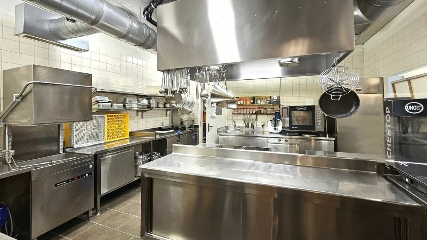 Bâtiment résidentiel et commercial polyvalent avec cœur - Photo 12 sur 14