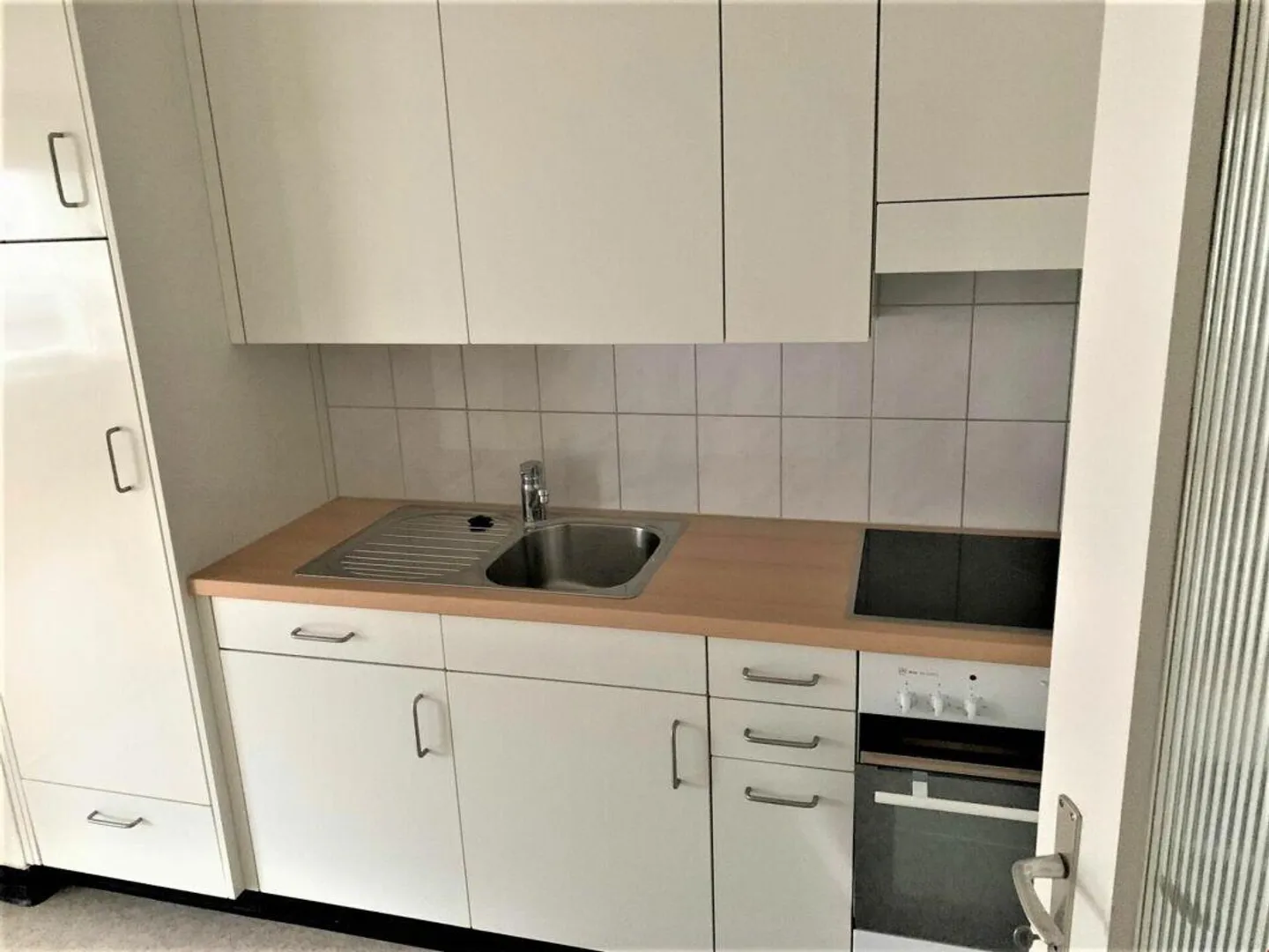 Geräumige Wohnung mit Balkon - Foto 4 von 8