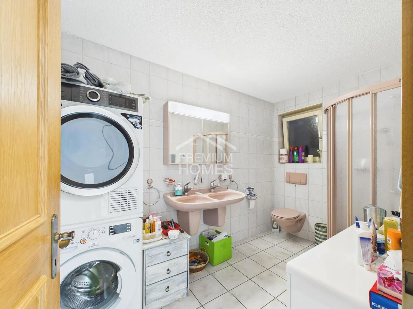 Maison familiale avec appartement - Potentiel dans le meilleur emplacement - Photo 8 sur 13