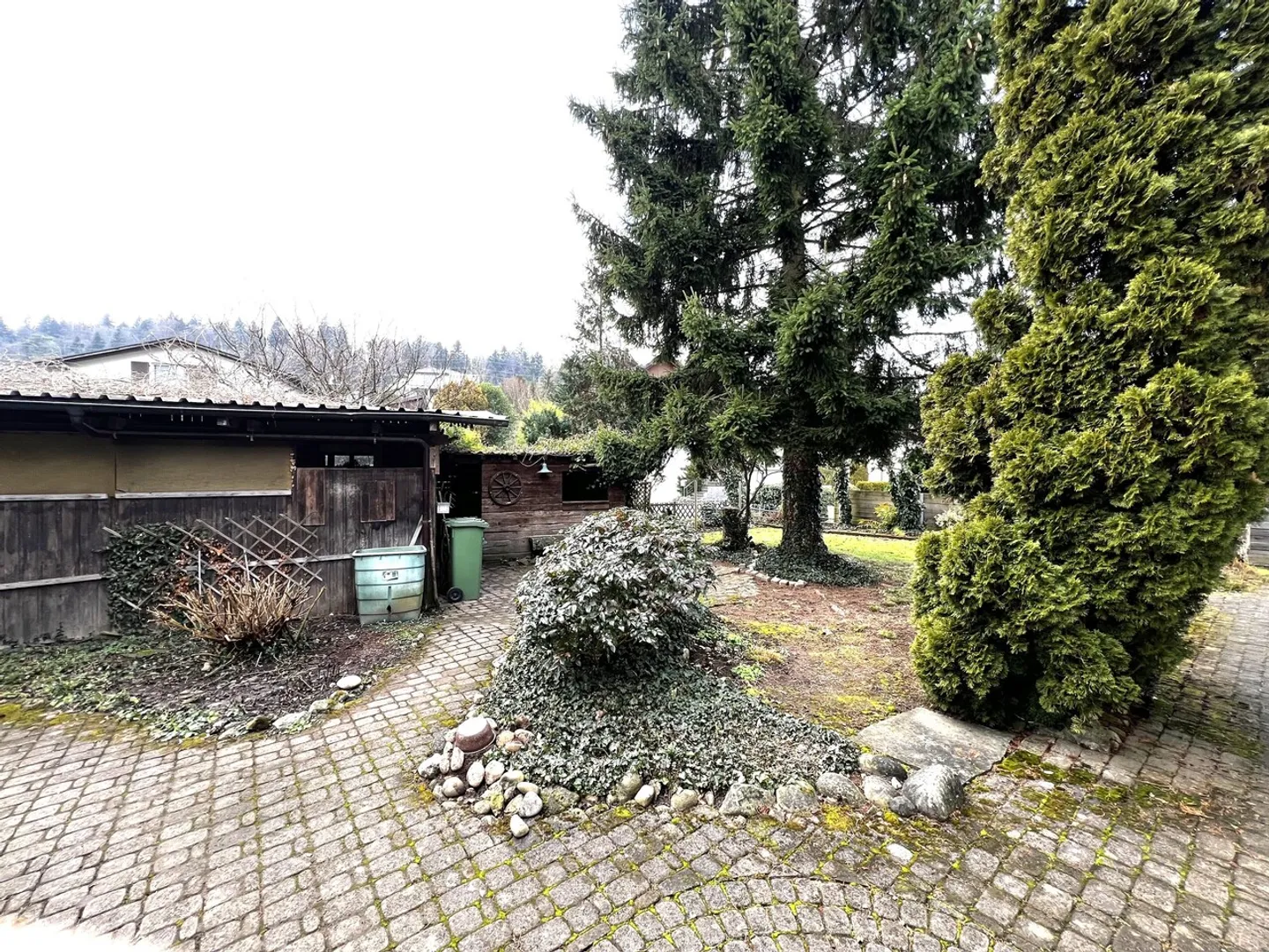 Maison de 6 pièces adaptée aux enfants avec grand jardin - Photo 14 sur 17