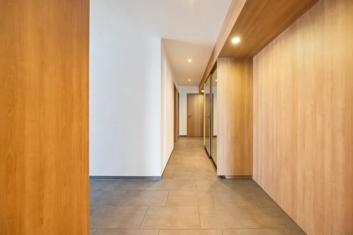 Rare for sale: duplex penthouse with large terrace - Photo 11 of 13