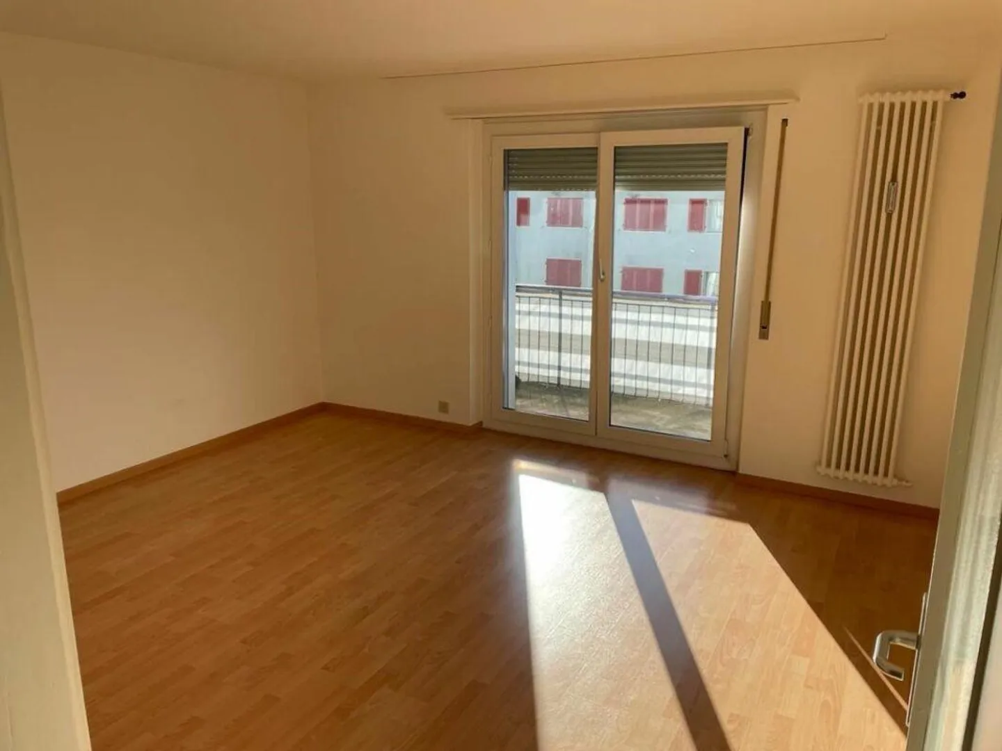 Bell'appartamento di 3 stanze - Foto 9 di 17