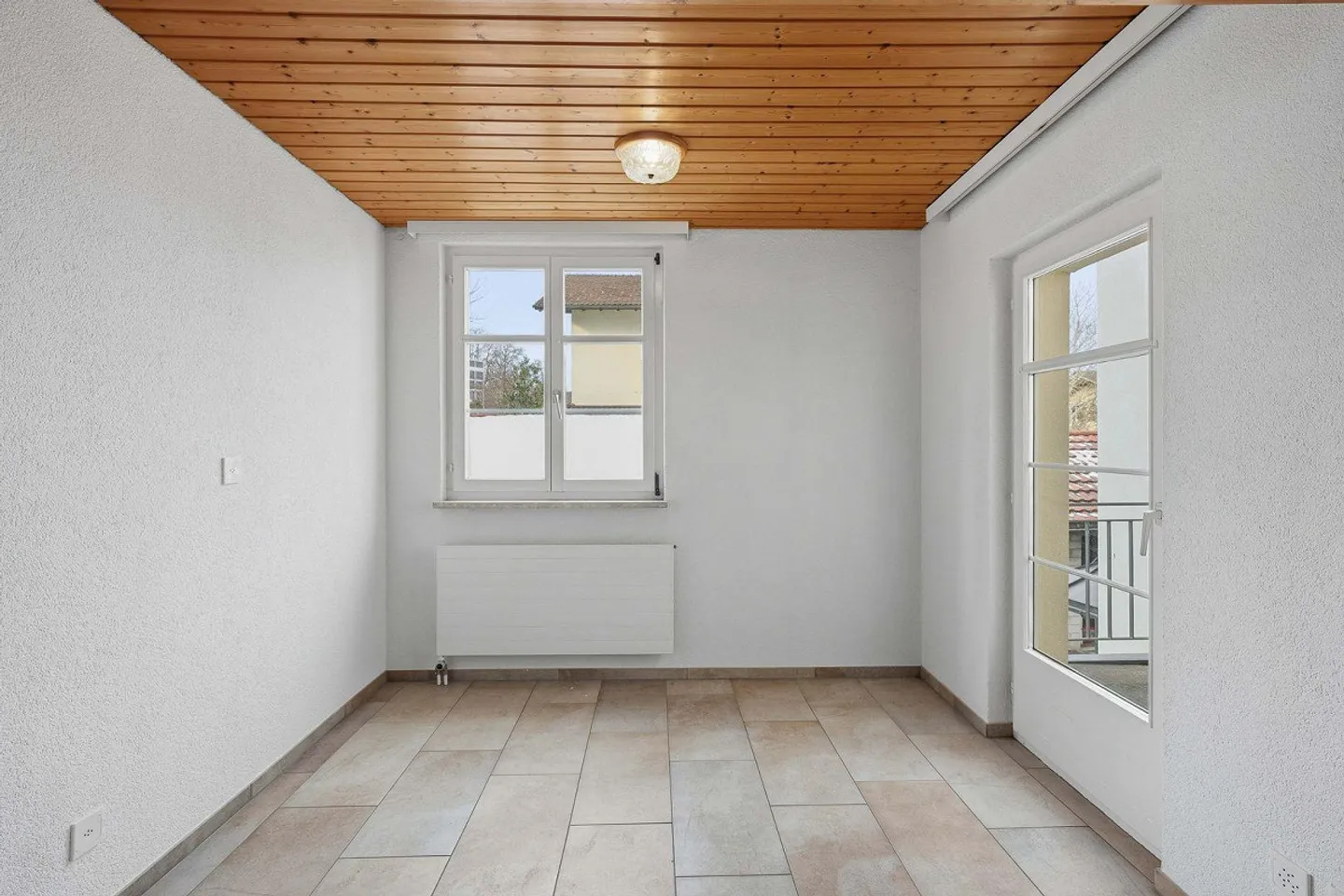 2.5-Room Apartment - Photo 5 of 7