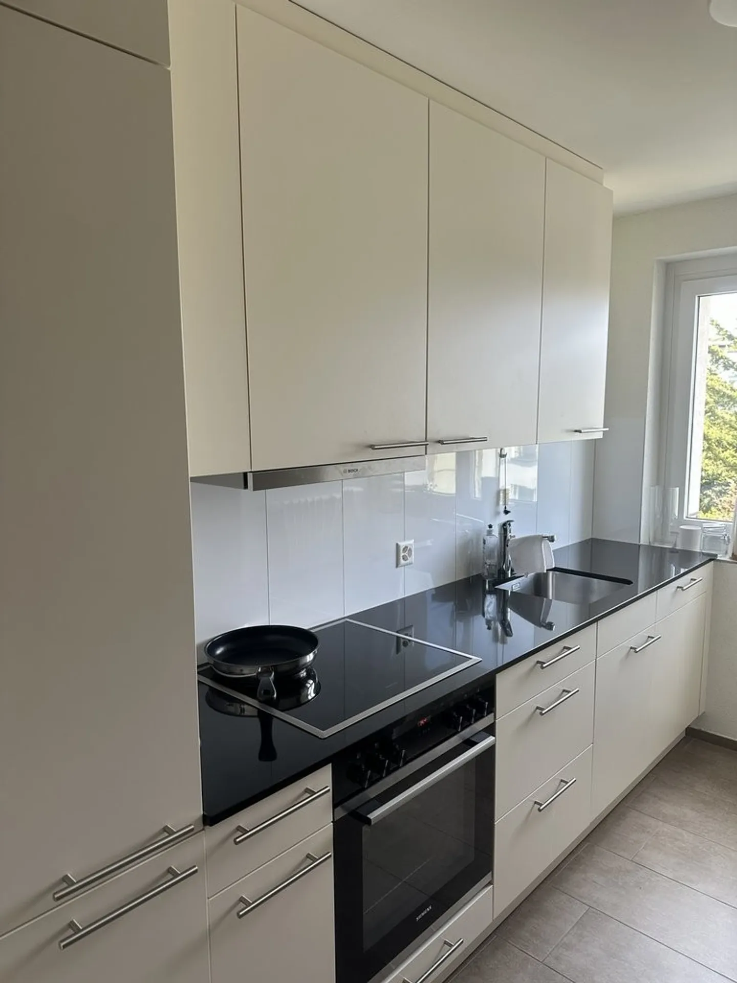 Appartement moderne de 2 pièces à louer dans le district 6 de Zurich - Photo 4 sur 8