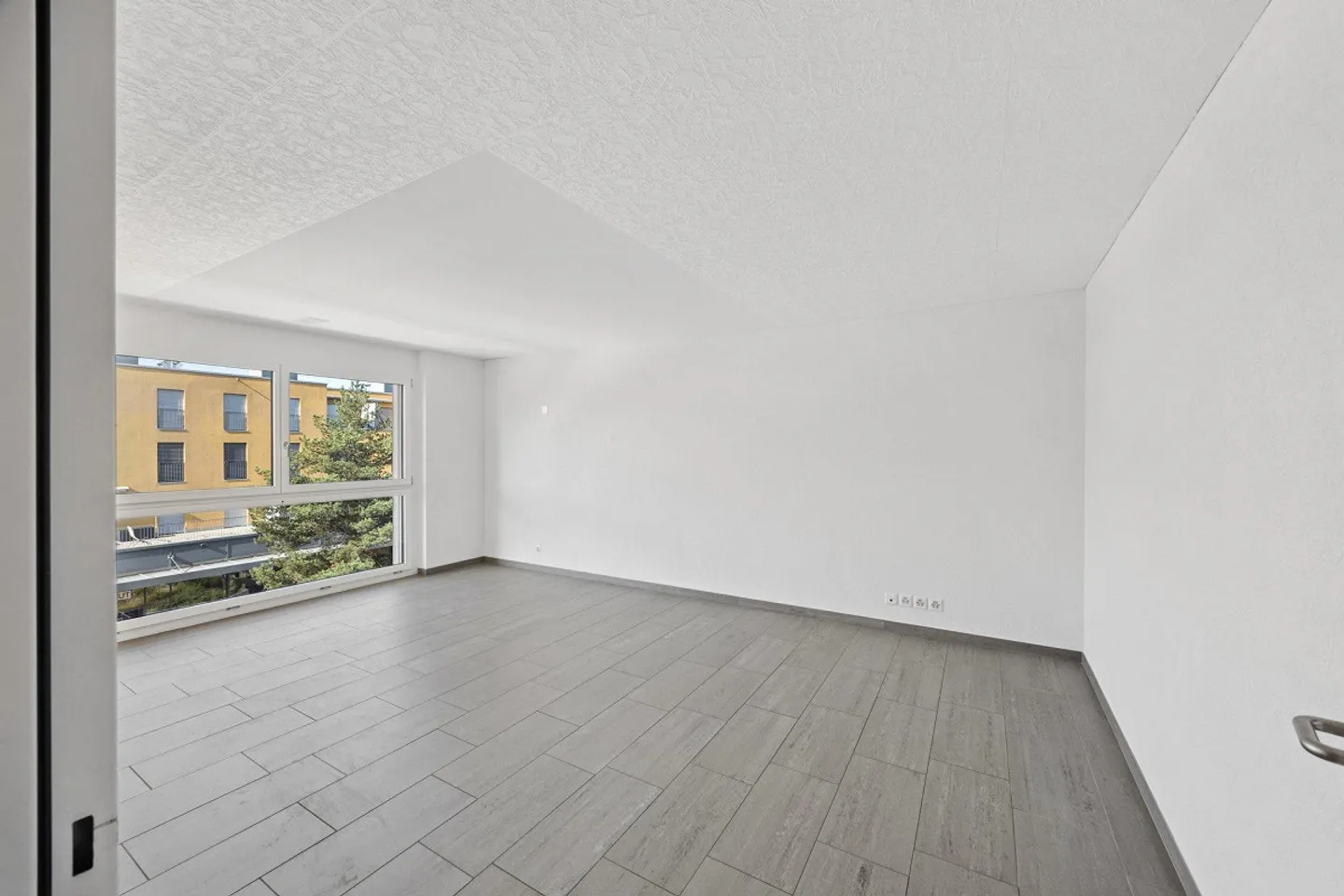 Ici, vos idées d'affaires ont plus d'espace ! - Photo 2 sur 2