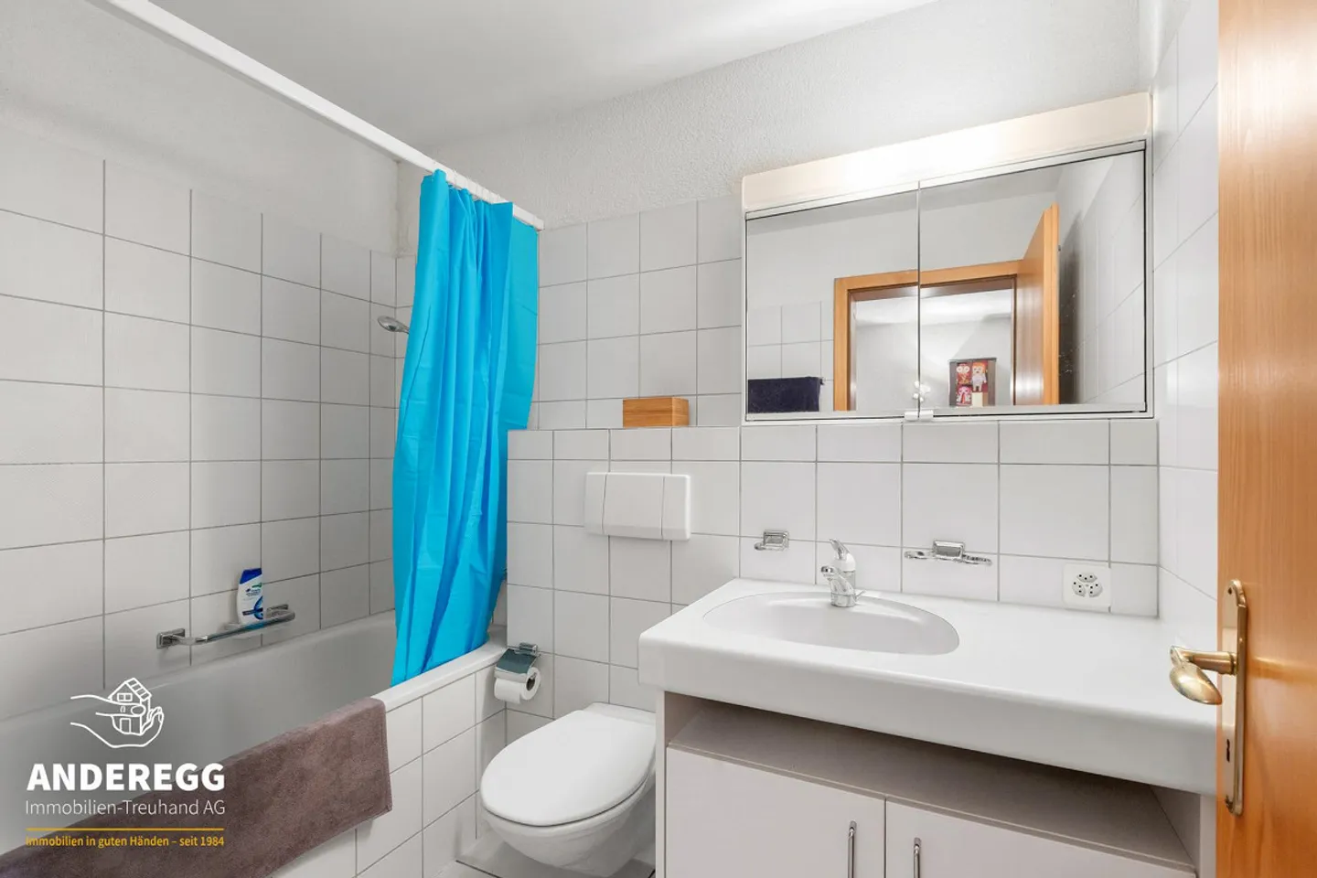 3 plots with 2 multi-family houses, yield and new construction potential - owner-occupiers... - Photo 11 of 13