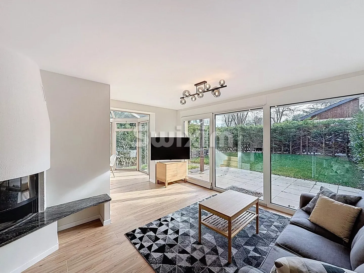 Single house for sale - Photo 2 of 13