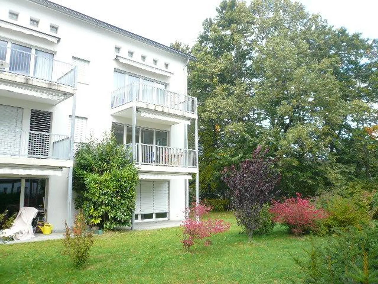 Appartement 2,5 pièces - Photo 2 sur 9