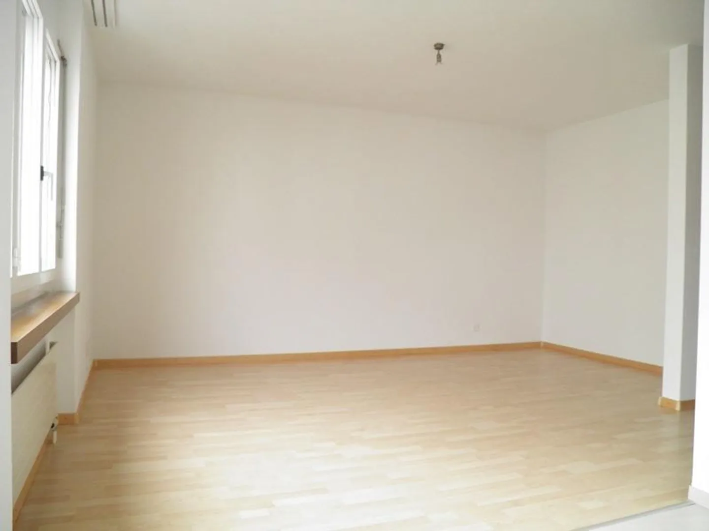 Appartement confortable pour une personne ou étudiant près de l'hôpital cantonal - Photo 2 sur 6