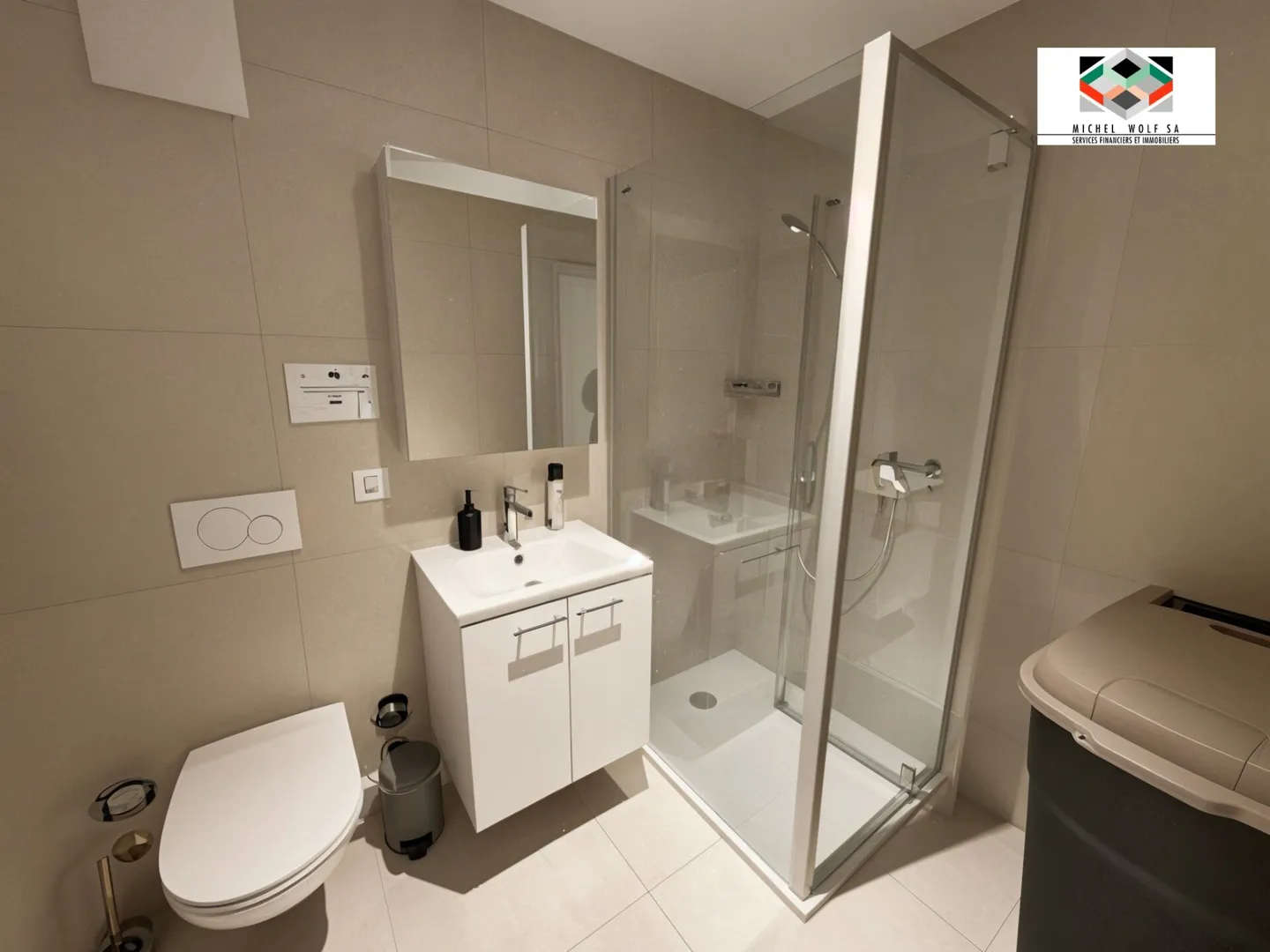 Appartement Charmant à Colombier - Photo 4 sur 6