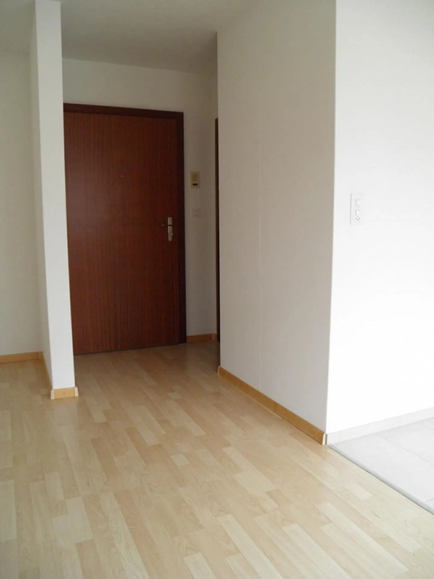 Appartement confortable pour une personne ou étudiant près de l'hôpital cantonal - Photo 4 sur 6