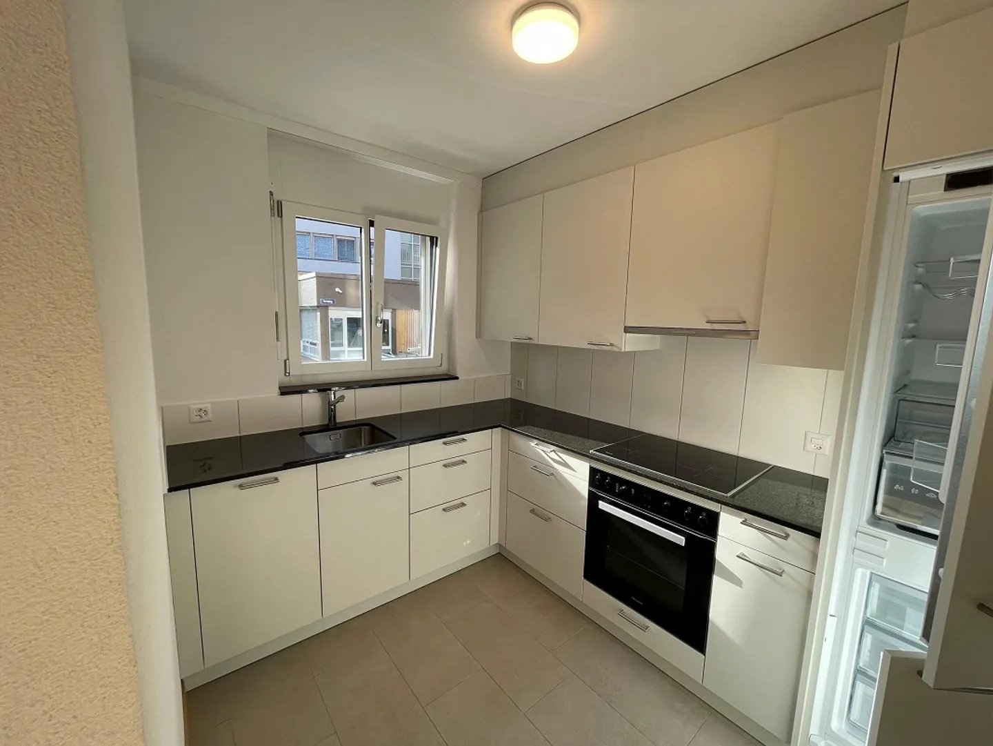 Renovated 2.5-room apartment in the Lorraine district - Photo 4 of 7