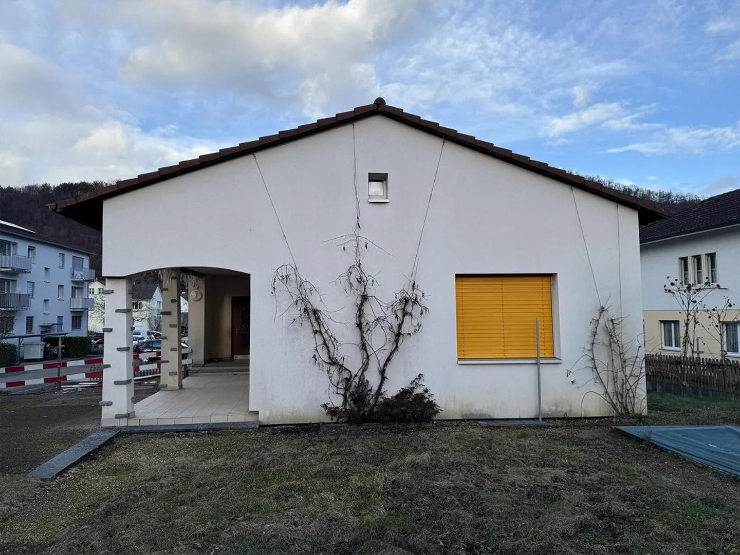 Terrain attrayant au cœur de Lausen - Photo 2 sur 4