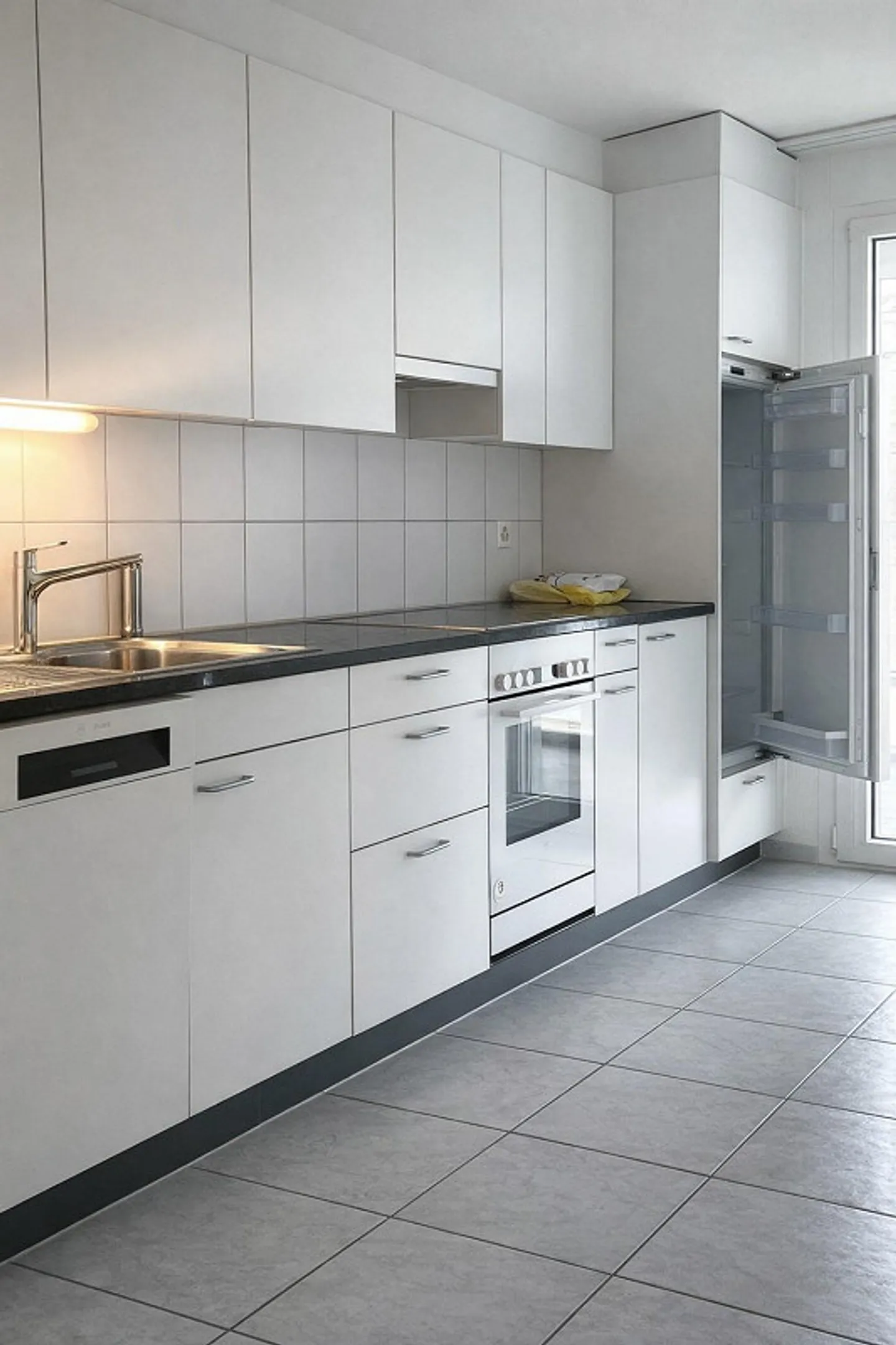 Ampio appartamento familiare conveniente vicino a Olten - Foto 5 di 13