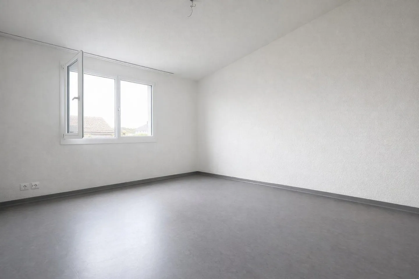 Ampio appartamento familiare conveniente vicino a Olten - Foto 8 di 13