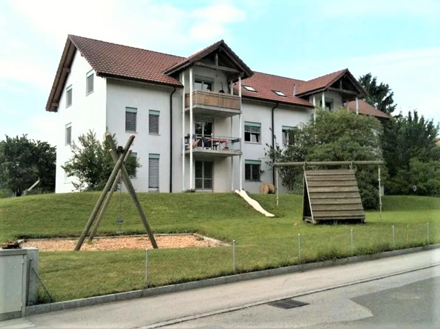 Bellissimo appartamento di 4,5 stanze a Fregiécourt - Foto 1 di 14