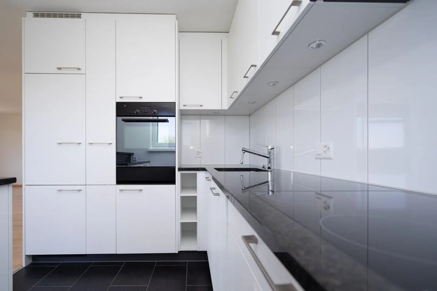 Spacious 4.5-room apartment in Studen BE - Photo 5 of 8