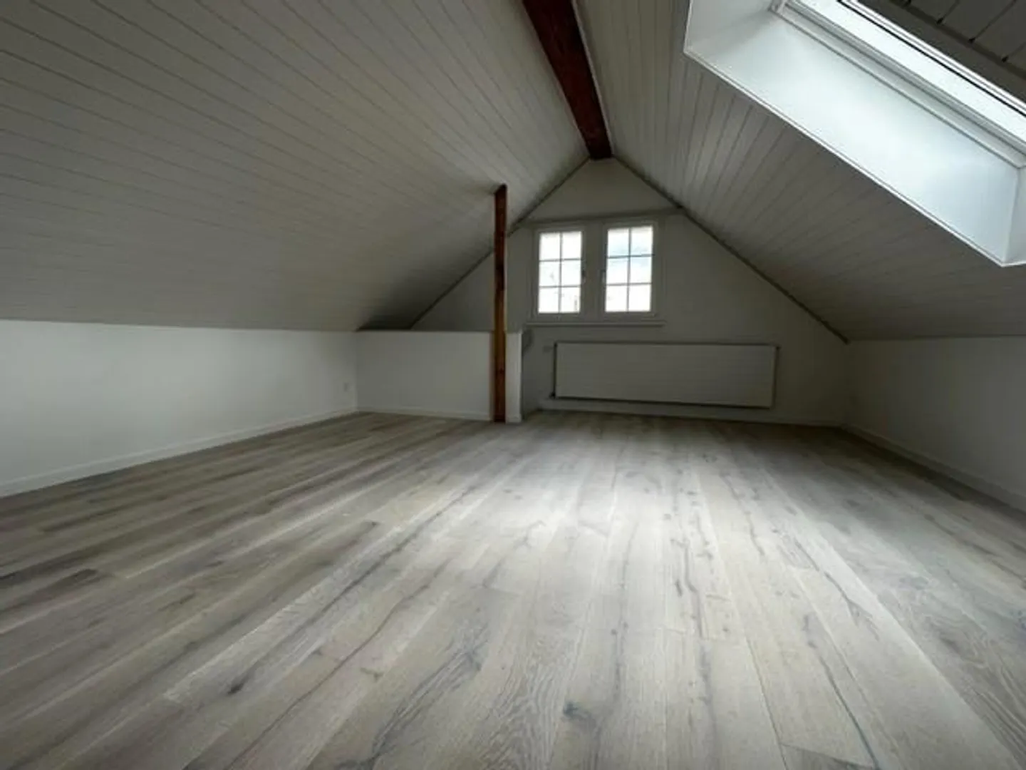 Appartement sous les toits confortable dans une propriété historique - Photo 9 sur 12