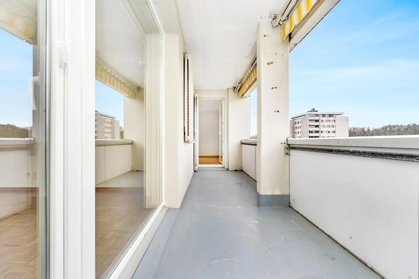 Welcome to your new home! - Photo 5 of 6