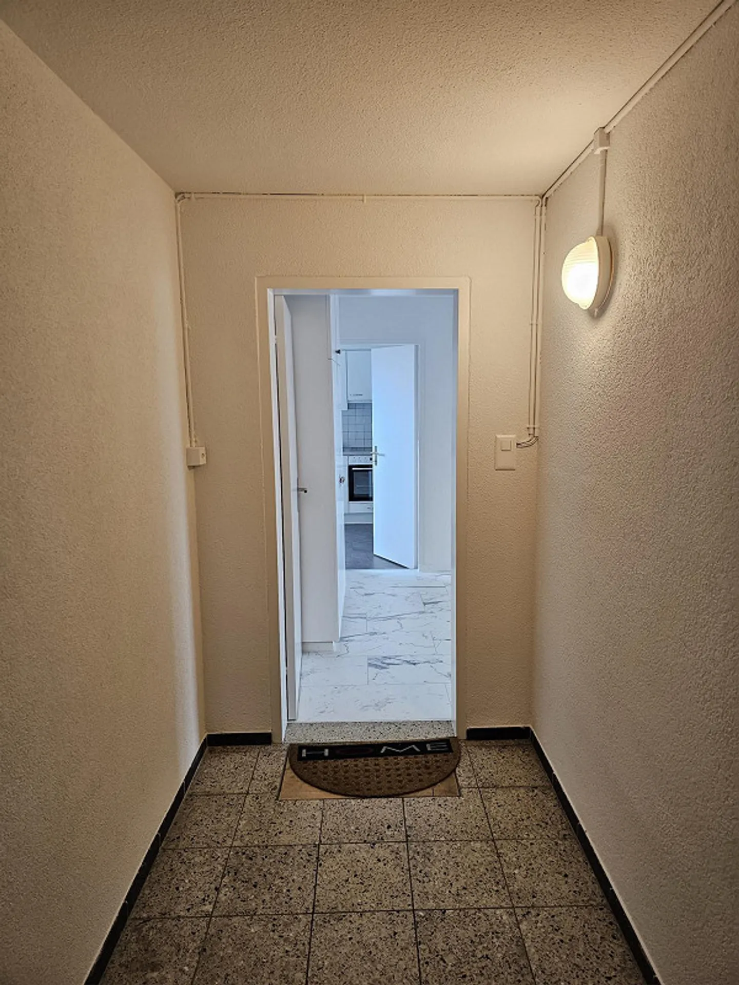 Living happiness in Gossau: Freshly renovated, central yet in the green! - Photo 7 of 9