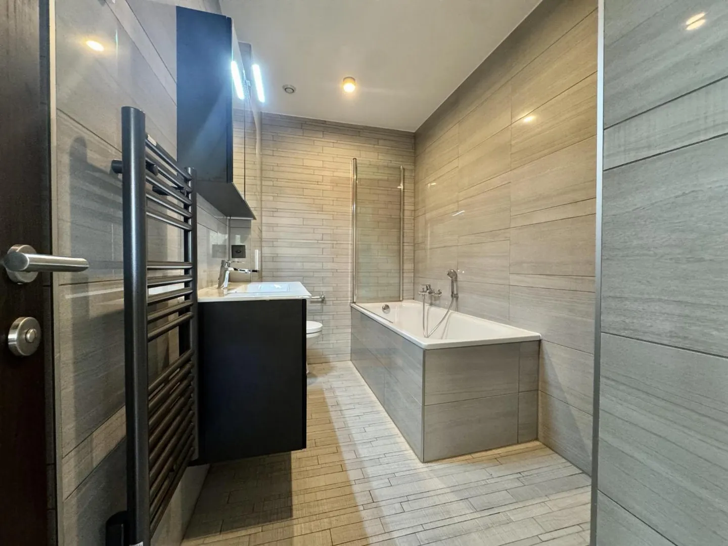 Appartement moderne à Chêne-Bougeries - Photo 8 sur 9