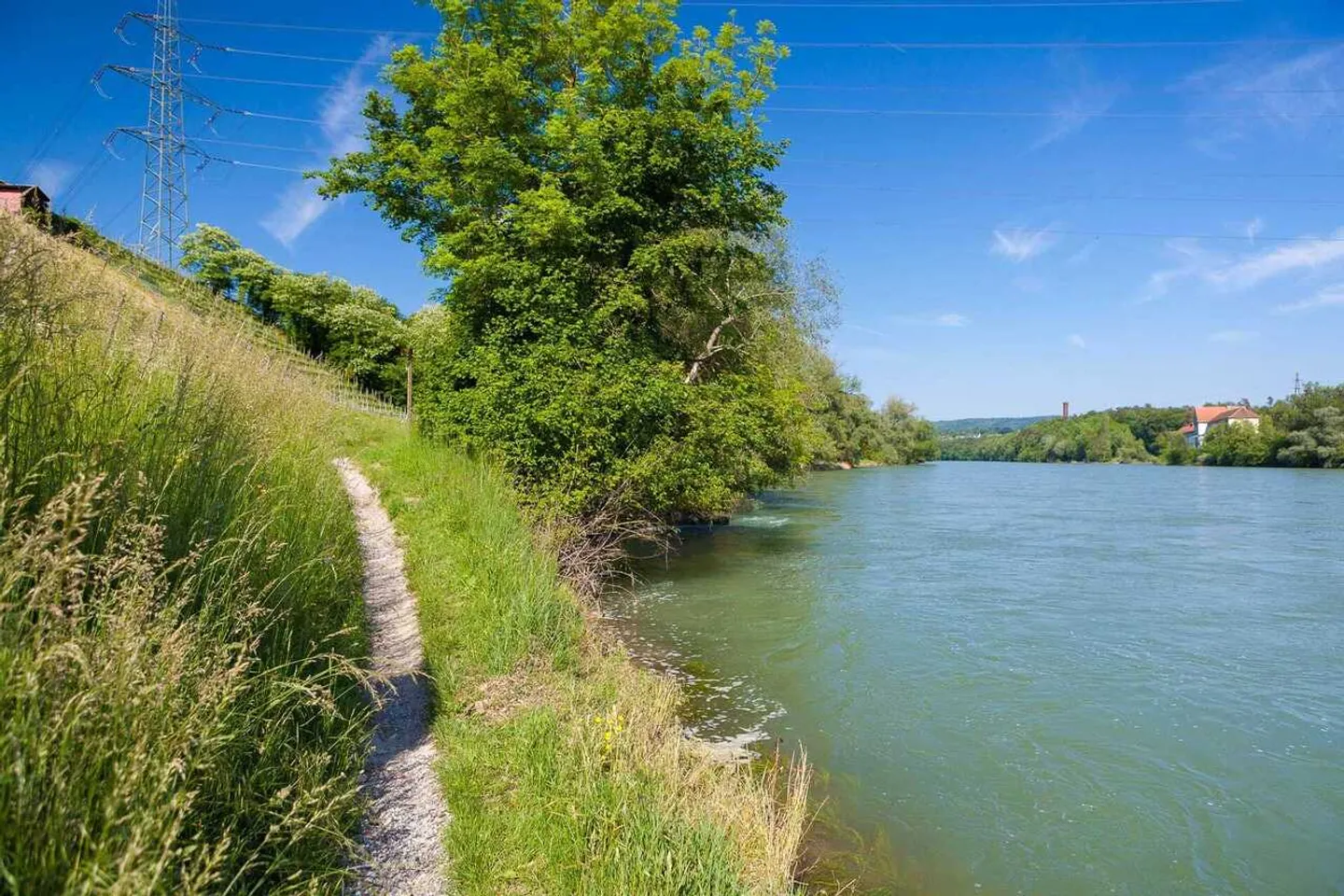 Attico lussuoso di 4,5 stanze con grande terrazza a Böttstein - Foto 6 di 13